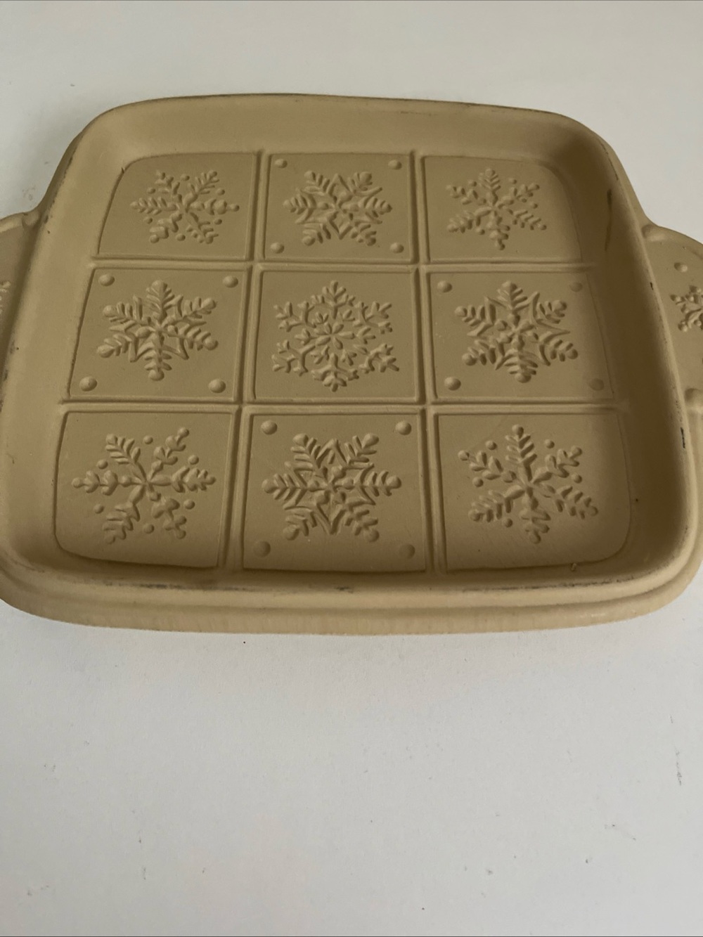 Brown Bag Cookie Art Cookie Snowflake Shortbread Ceramic Stoneware Square Pan - Picture 2 of 7